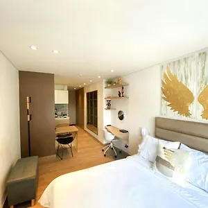 Aparta Vitra Apartamento